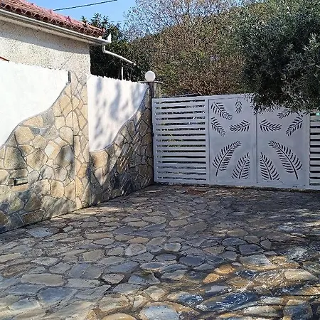 Dom wakacyjny 3 Platania