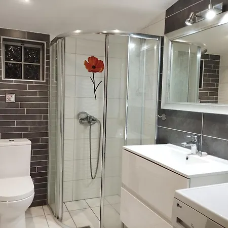 3 Platania بيت للعطل