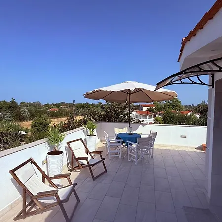 3 Platania بيت للعطل *