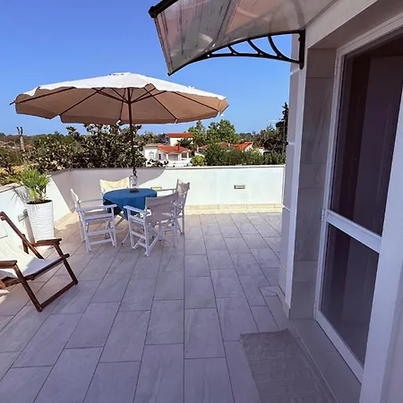 3 Platania بيت للعطل بلاتامونيس